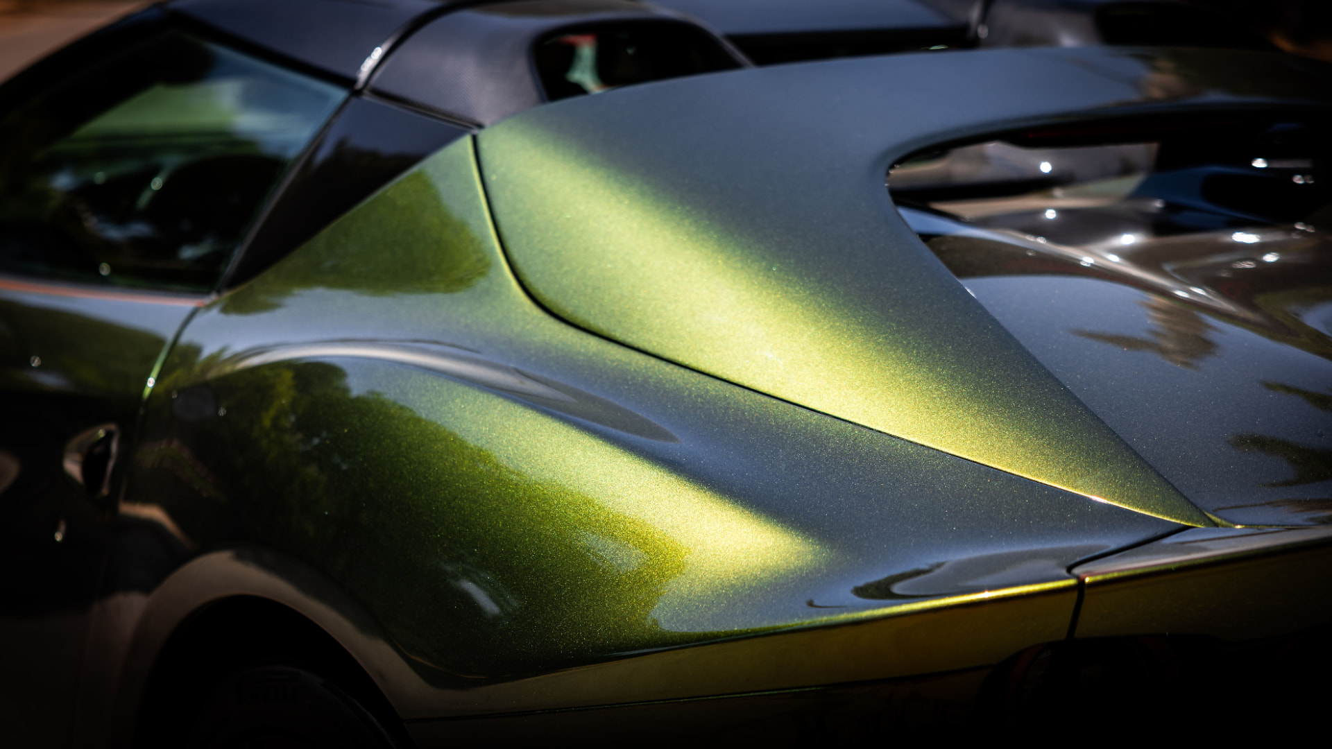 Ceramic coating service - ultra-glossy liquid-like protected paintwork