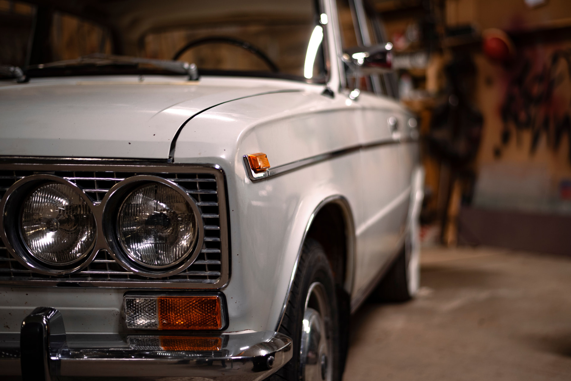 Headlight restoration service - classic car with crystal-clear restored headlights